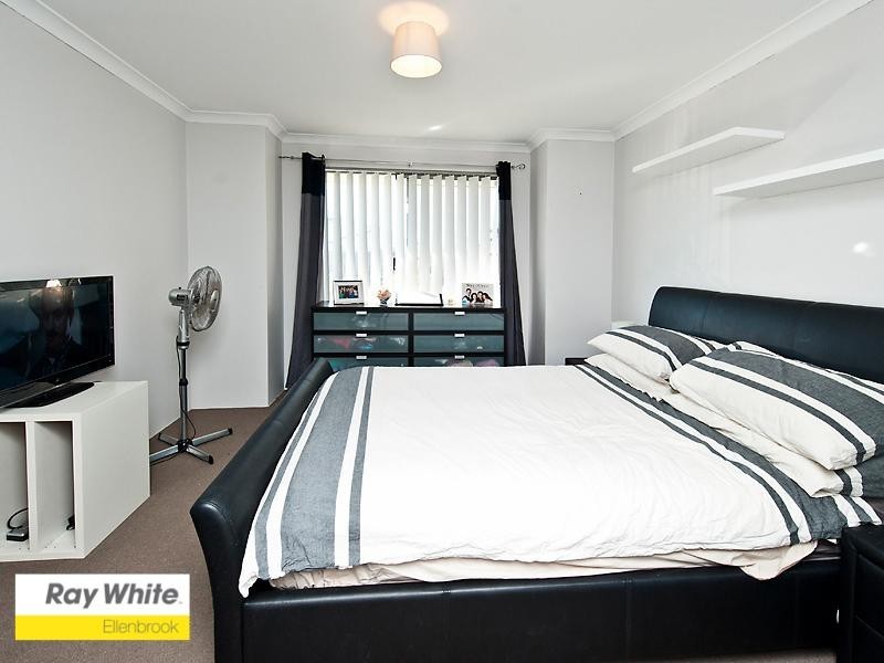 10 Windjana Pass, Ellenbrook WA 6069