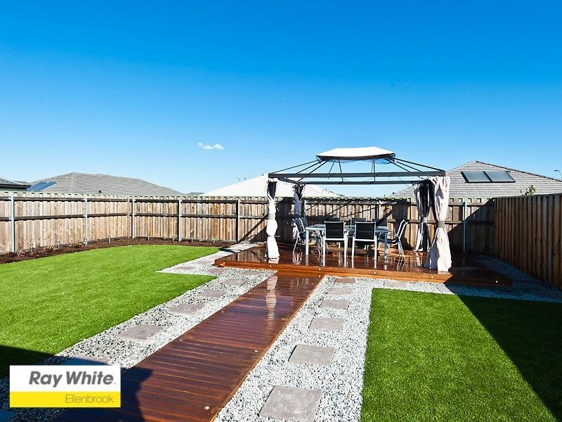 10 Windjana Pass, Ellenbrook WA 6069