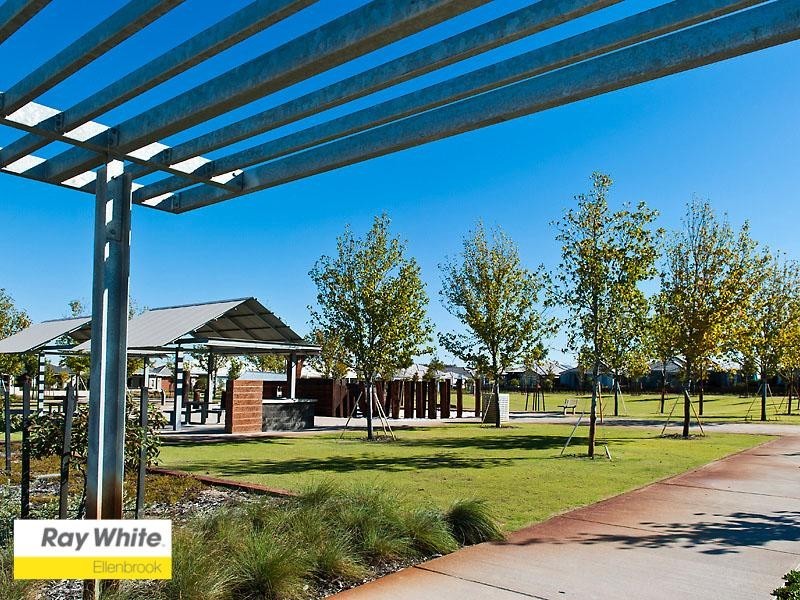 10 Windjana Pass, Ellenbrook WA 6069
