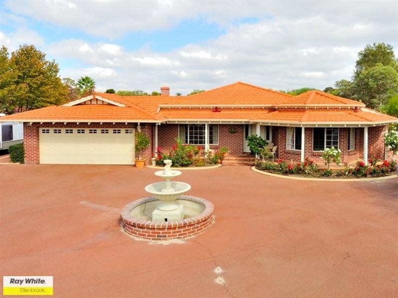 209 Vines Avenue, The Vines WA 6069