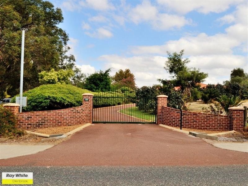 209 Vines Avenue, The Vines WA 6069