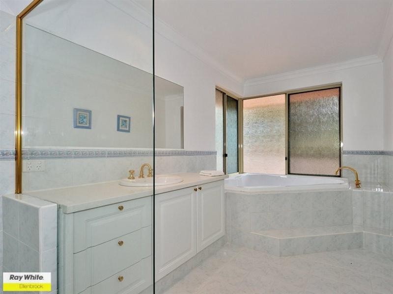 209 Vines Avenue, The Vines WA 6069