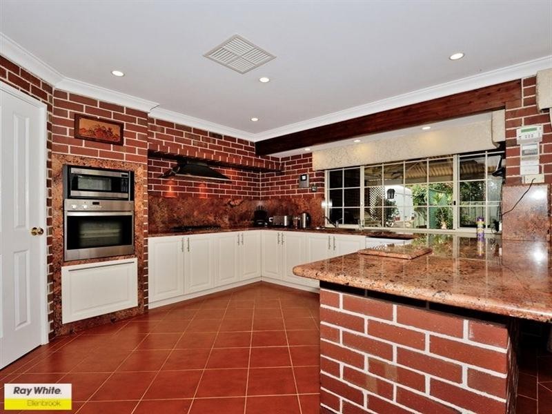 209 Vines Avenue, The Vines WA 6069
