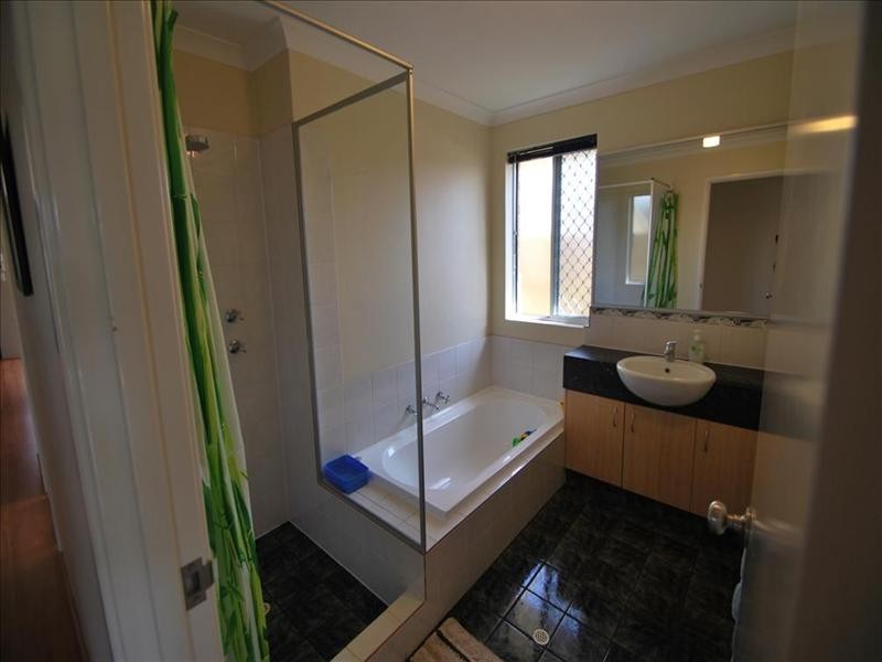 2 Sharman Vista, Ellenbrook WA 6069