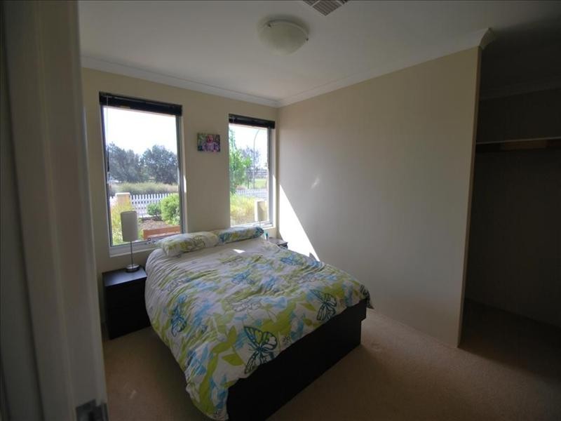 2 Sharman Vista, Ellenbrook WA 6069