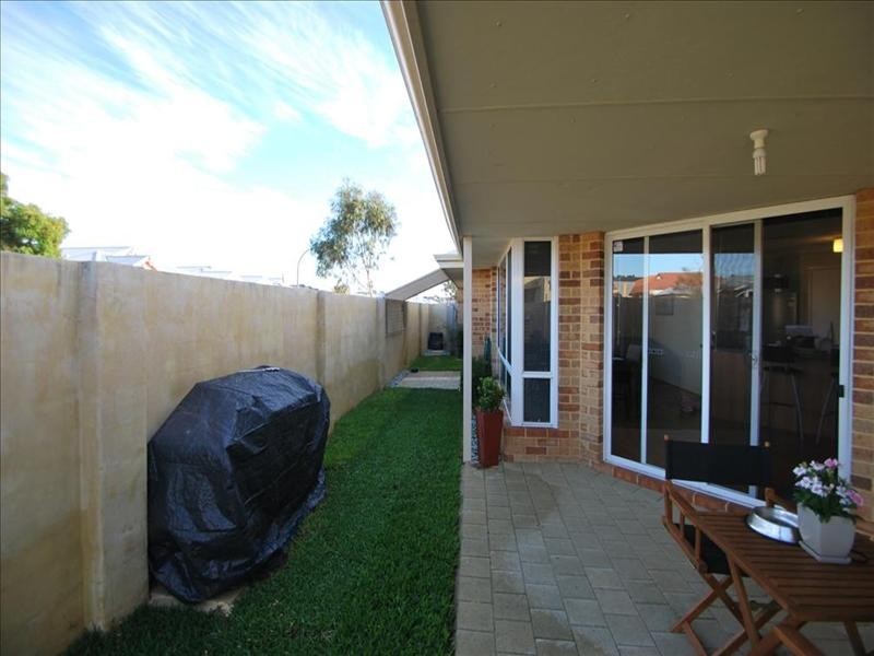 2 Sharman Vista, Ellenbrook WA 6069