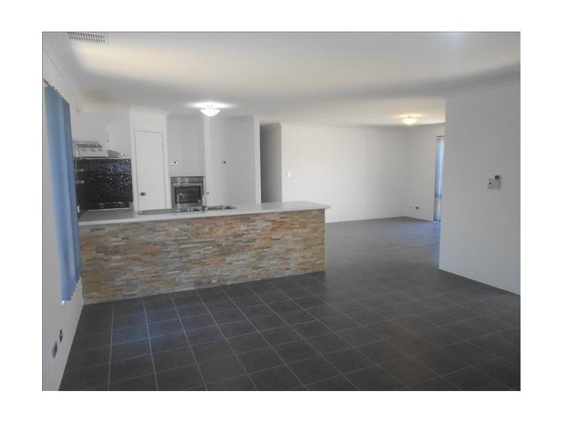 42 Brookmount Drive, Ellenbrook WA 6069