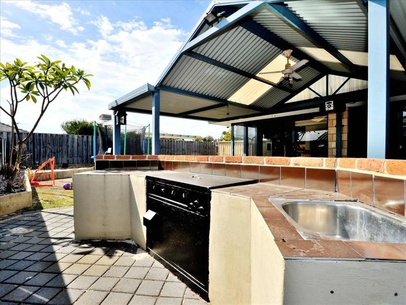 43 Larrawa Circle, Ellenbrook WA 6069