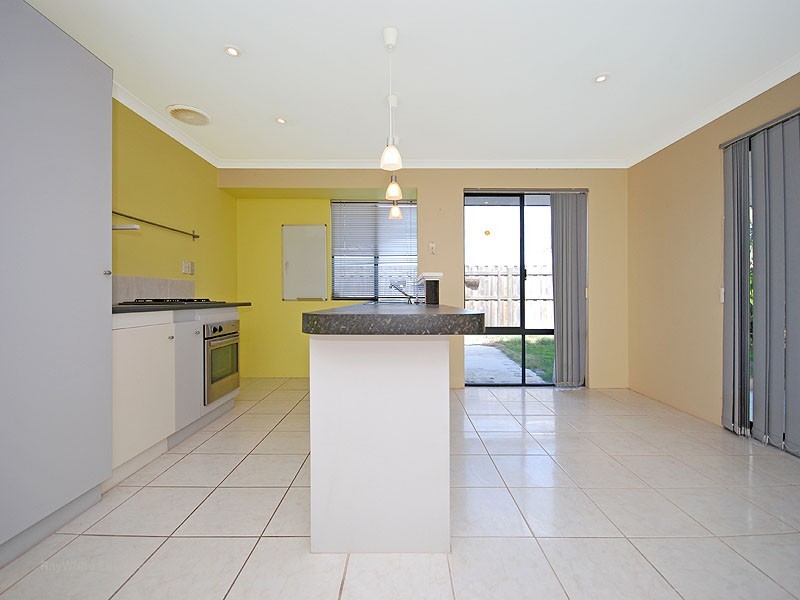 35 Pinegrove Drive, Ellenbrook WA 6069