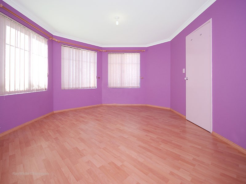 35 Pinegrove Drive, Ellenbrook WA 6069