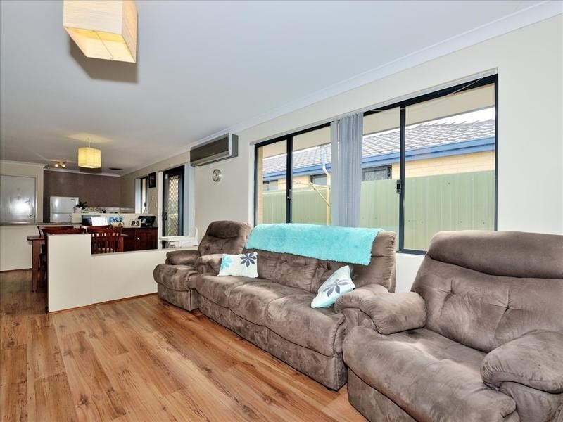 70 Thundelarra Avenue, Ellenbrook WA 6069