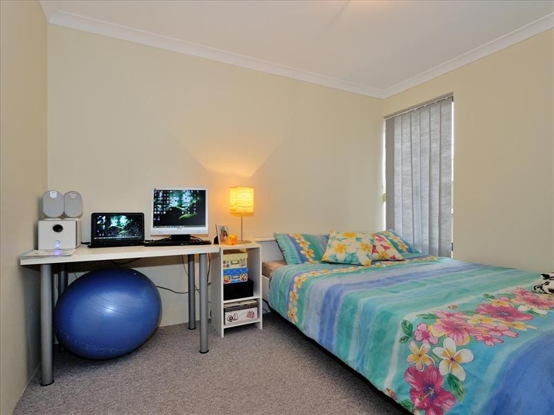 70 Thundelarra Avenue, Ellenbrook WA 6069