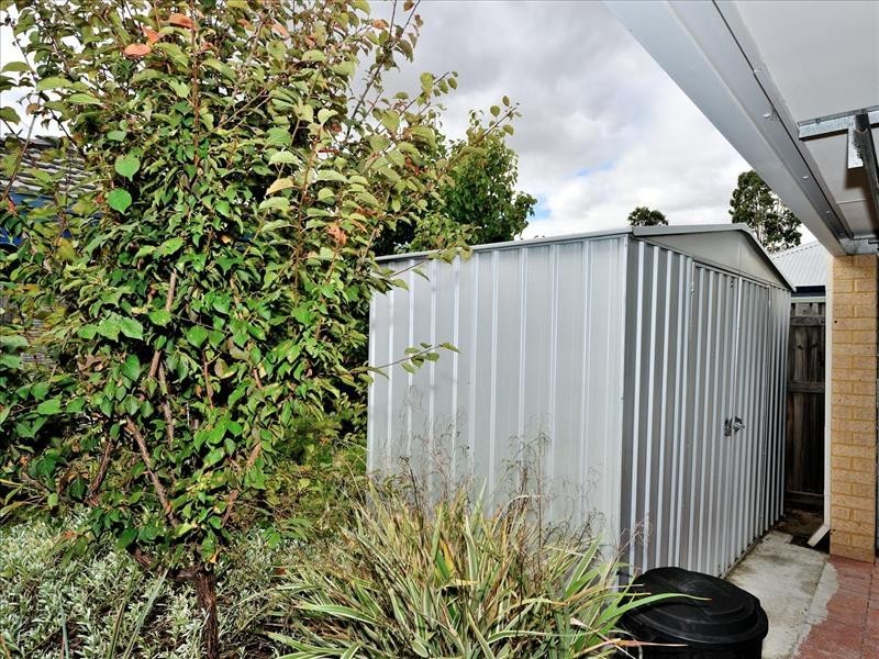 70 Thundelarra Avenue, Ellenbrook WA 6069