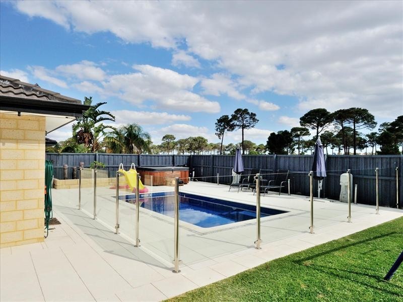 38 Valinco Avenue, Ellenbrook WA 6069