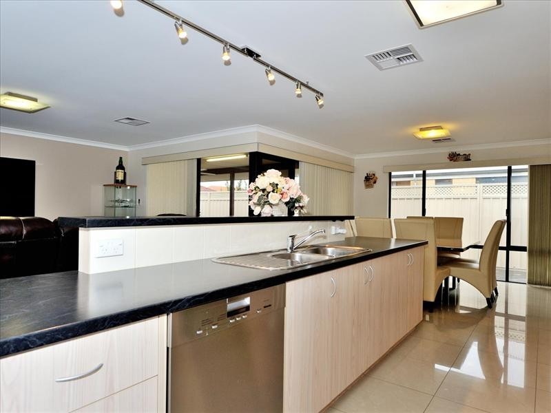 29 Addingham Drive, Ellenbrook WA 6069