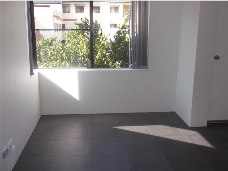 1/15 Queensbury Road, Joondalup WA 6027