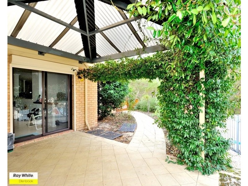 15 Muscat Terrace, The Vines WA 6069