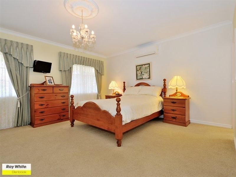 4 Kerries Link, The Vines WA 6069