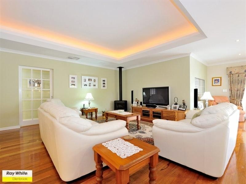 4 Kerries Link, The Vines WA 6069