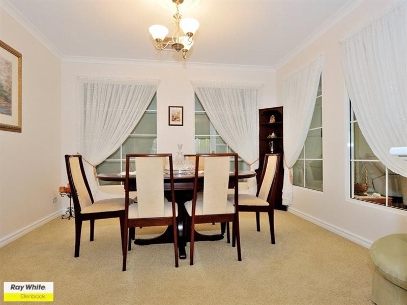 4 Kerries Link, The Vines WA 6069