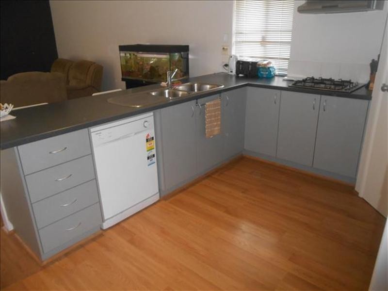 10 Elmridge Parkway, Ellenbrook WA 6069