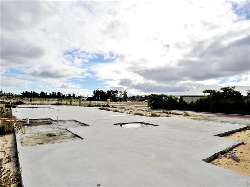 52 Westgrove Drive, Ellenbrook WA 6069