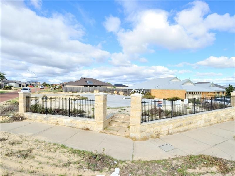 52 Westgrove Drive, Ellenbrook WA 6069