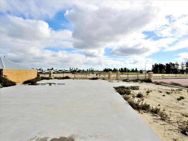 52 Westgrove Drive, Ellenbrook WA 6069