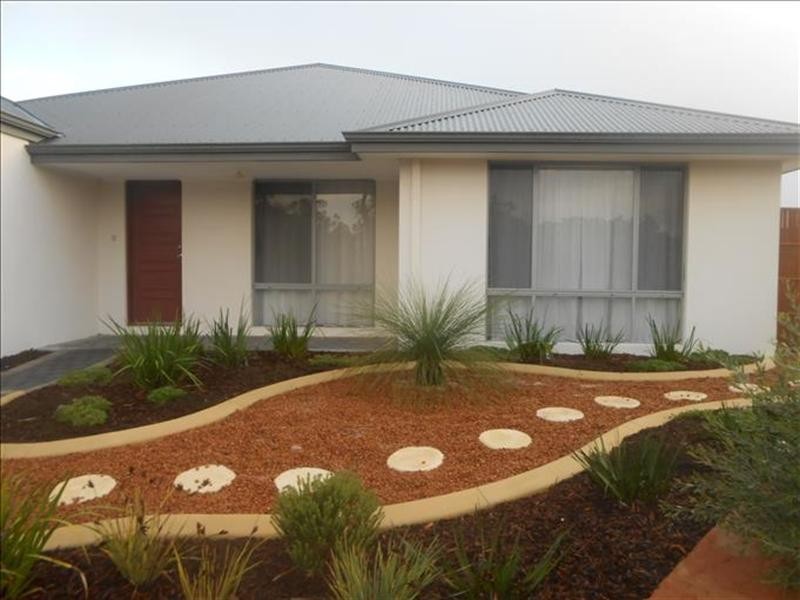 51 Pineroo Terrace, Ellenbrook WA 6069