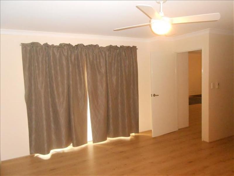 51 Pineroo Terrace, Ellenbrook WA 6069