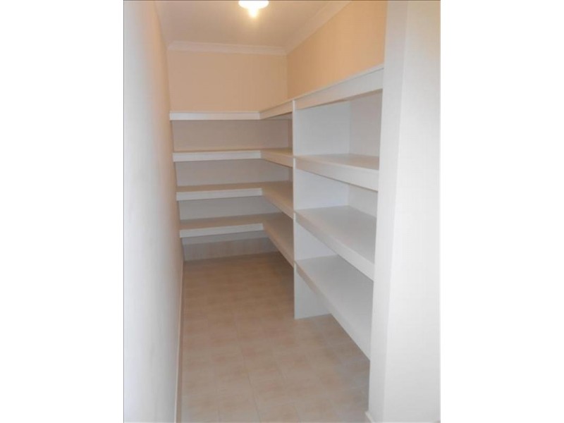 51 Pineroo Terrace, Ellenbrook WA 6069