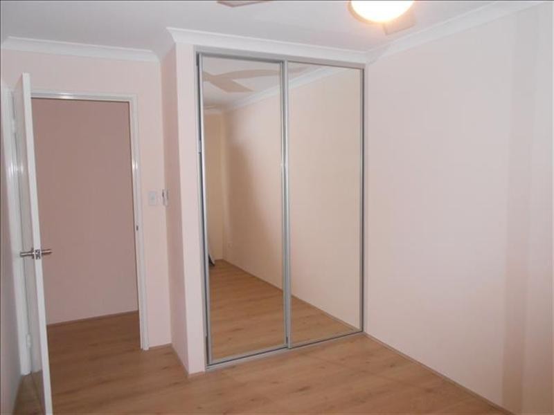 51 Pineroo Terrace, Ellenbrook WA 6069