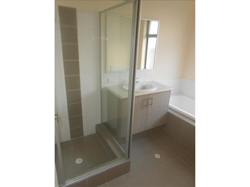 51 Pineroo Terrace, Ellenbrook WA 6069