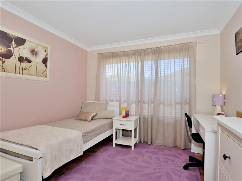 40 Garran Loop, Henley Brook WA 6055