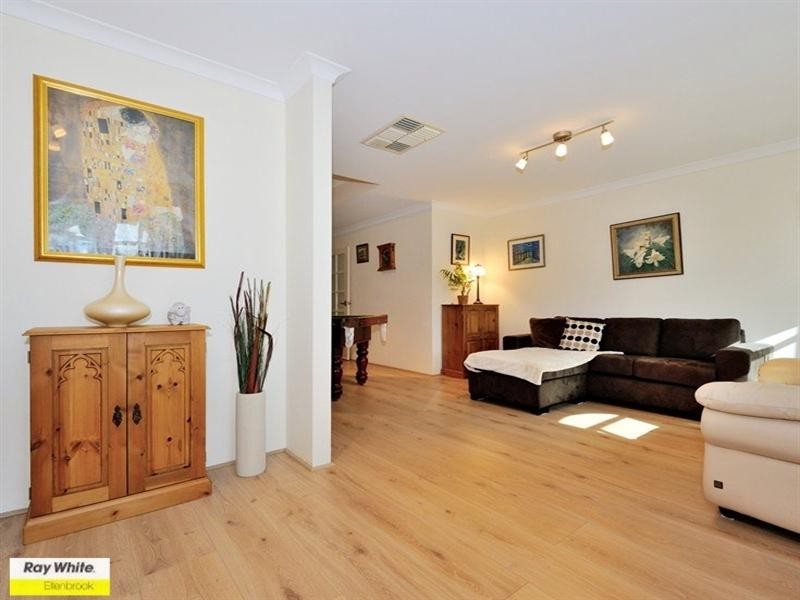 1 Whistler Court, Ellenbrook WA 6069