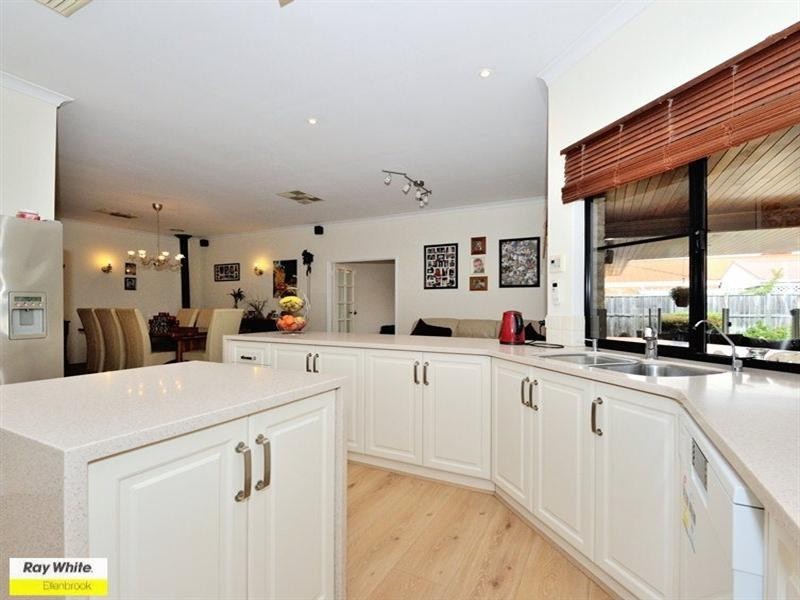 1 Whistler Court, Ellenbrook WA 6069