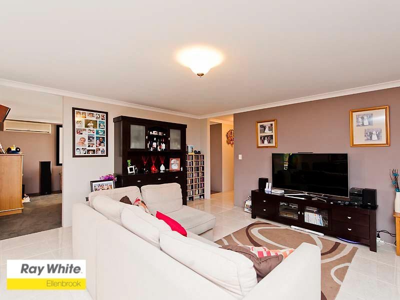 43 Arbor Drive, Ellenbrook WA 6069