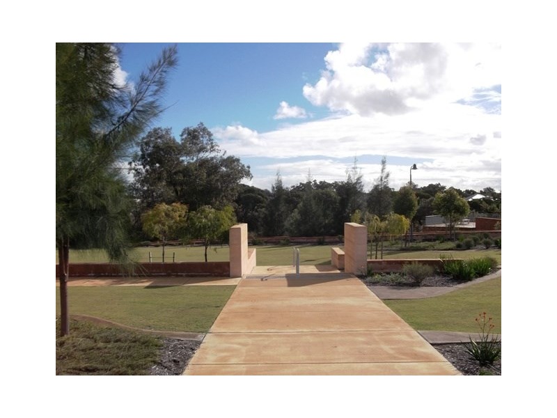 11 Liten Lane, Ellenbrook WA 6069
