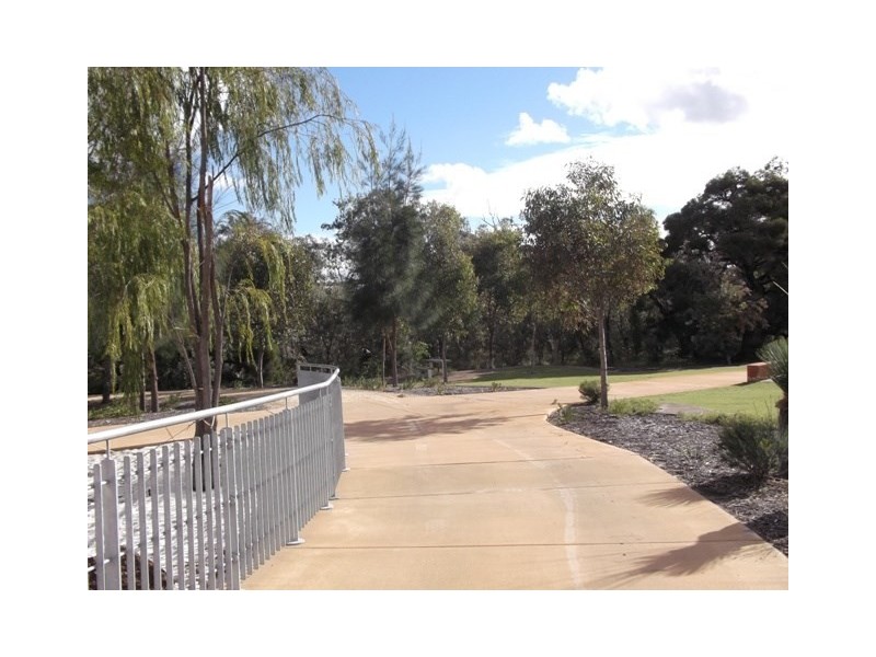 11 Liten Lane, Ellenbrook WA 6069
