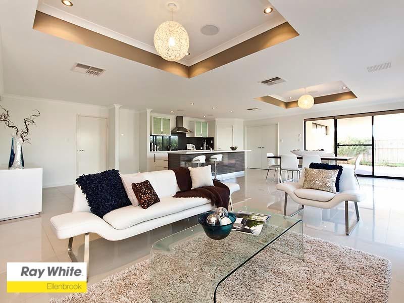 10 Geographe Loop, Ellenbrook WA 6069