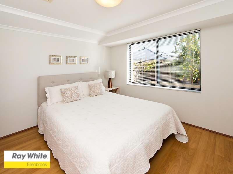 87 Farmaner Parkway, Ellenbrook WA 6069