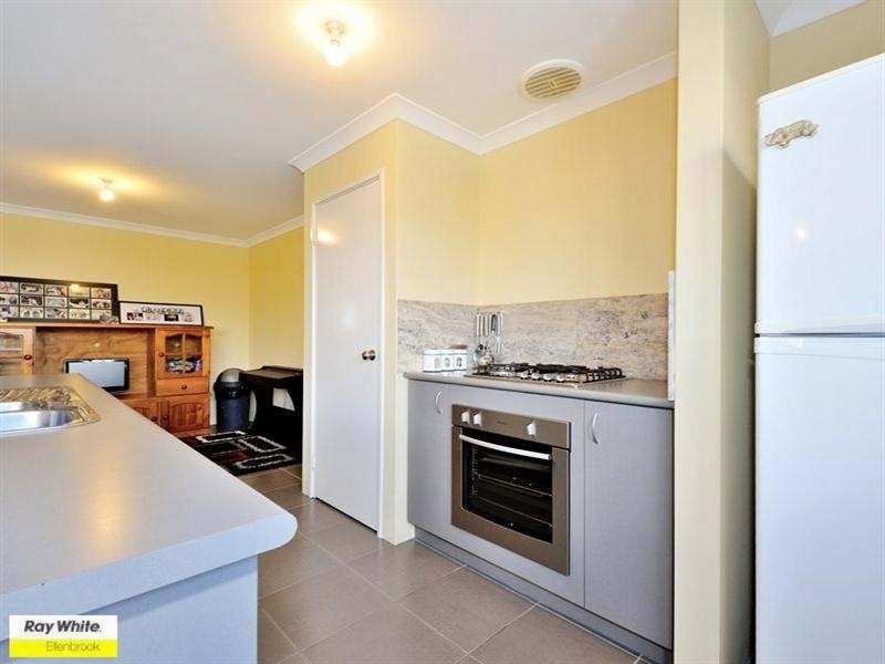 29 Stanbury Crescent, Ellenbrook WA 6069