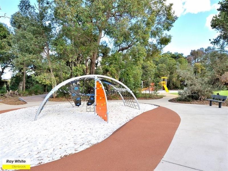 29 Stanbury Crescent, Ellenbrook WA 6069