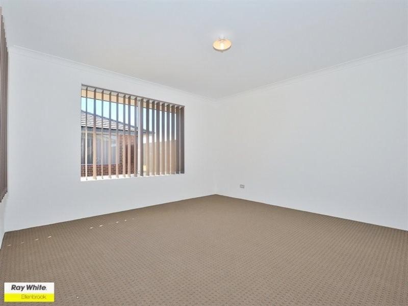 6/11 Hodnet Bend, Ellenbrook WA 6069