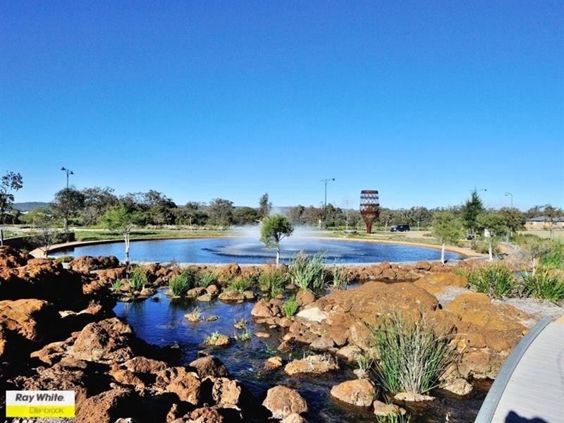 6/11 Hodnet Bend, Ellenbrook WA 6069