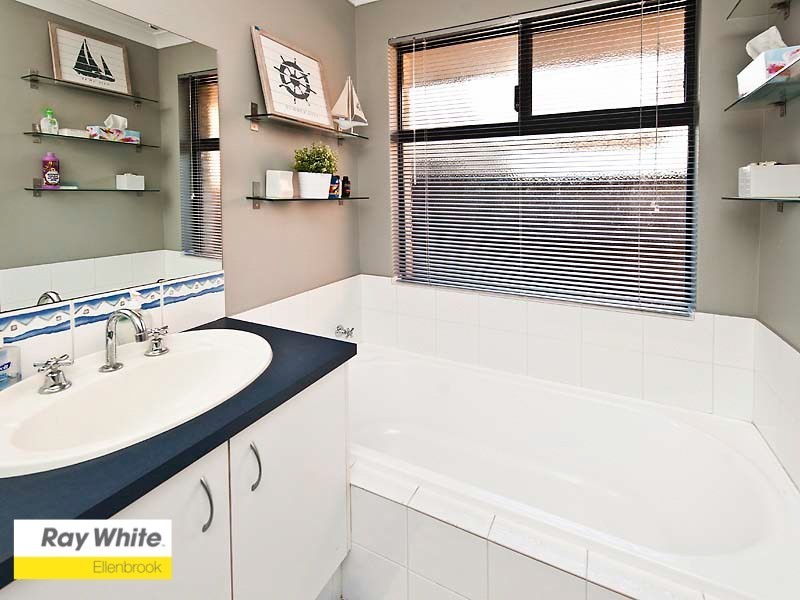 9 Galatea Pass, Ellenbrook WA 6069