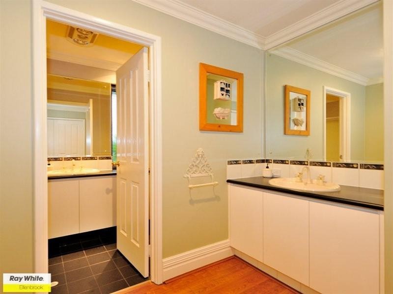 21 Demesne Circuit, Aveley WA 6069