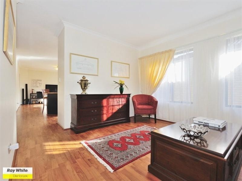 30 St Tropez Vista, Ellenbrook WA 6069