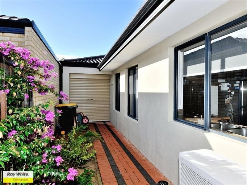 30 St Tropez Vista, Ellenbrook WA 6069