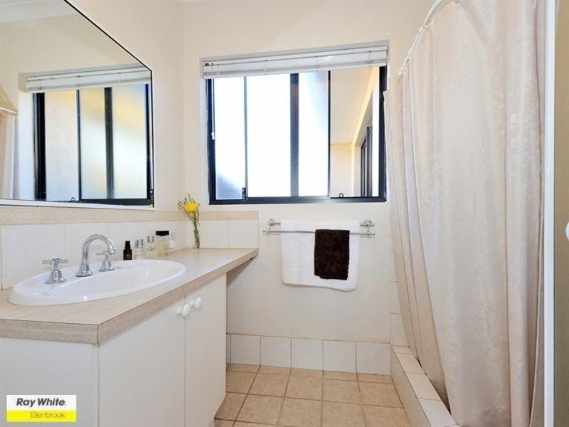 30 St Tropez Vista, Ellenbrook WA 6069